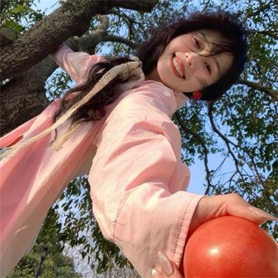 歌舞团的女人们